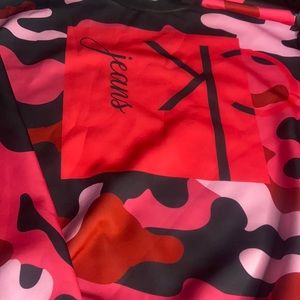 Calvin Klein sweater! Black and pink